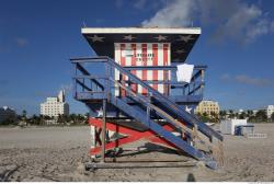 Photo Textures of Lifeguard Kiosk